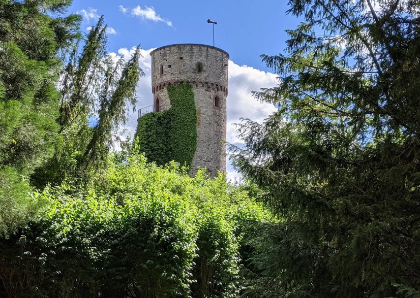 Burgruine Hohennagold, Germany